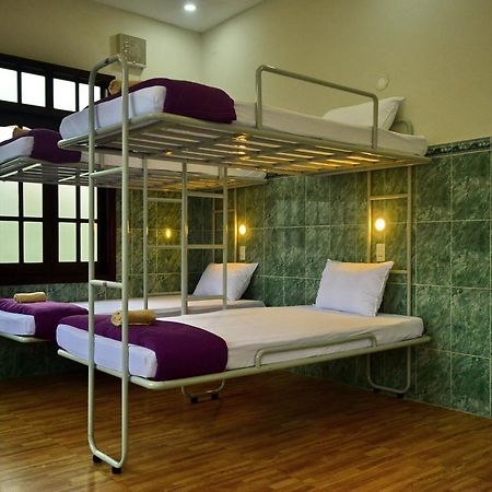 John & Paul Inn Куїнон Екстер'єр фото